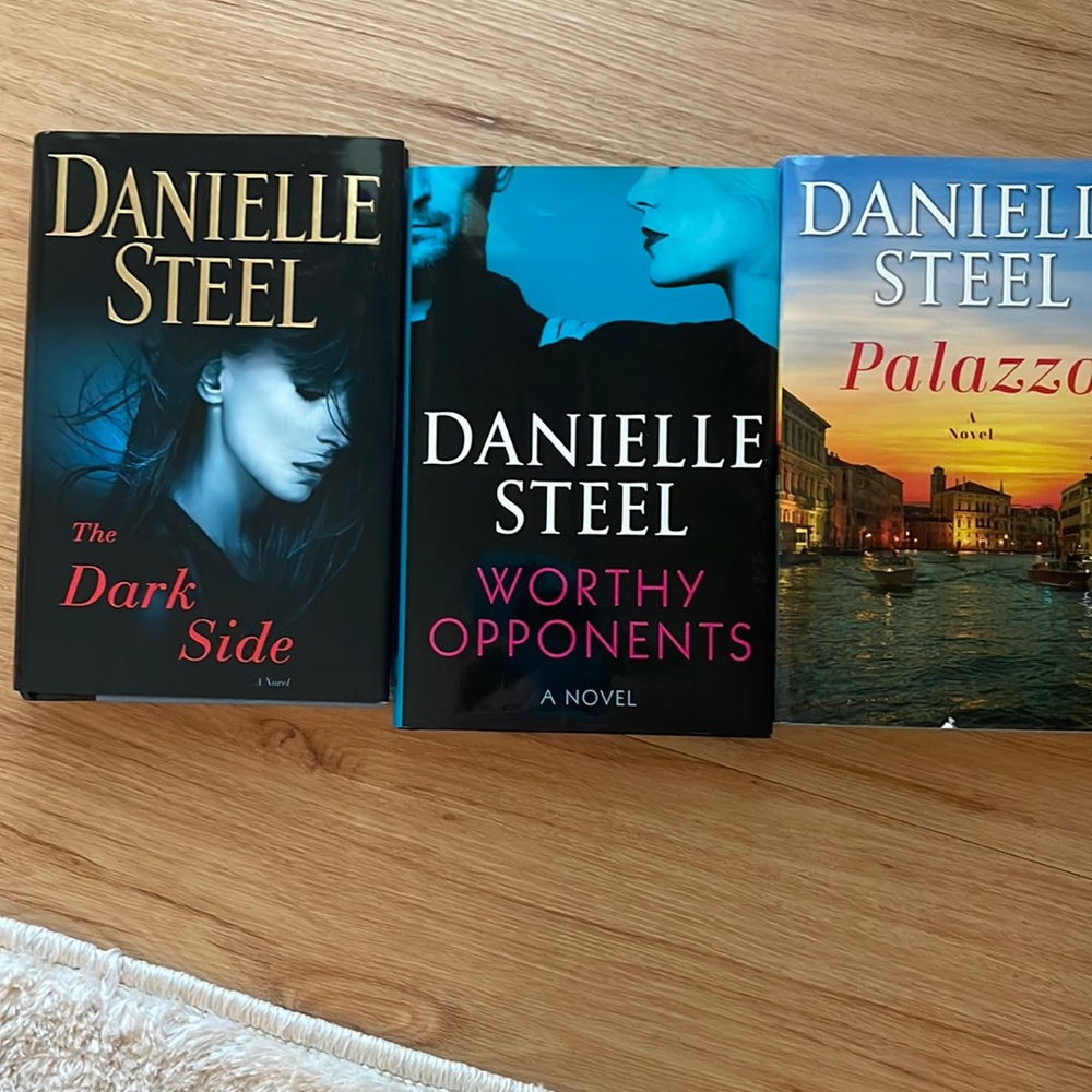 Danielle Steel Books